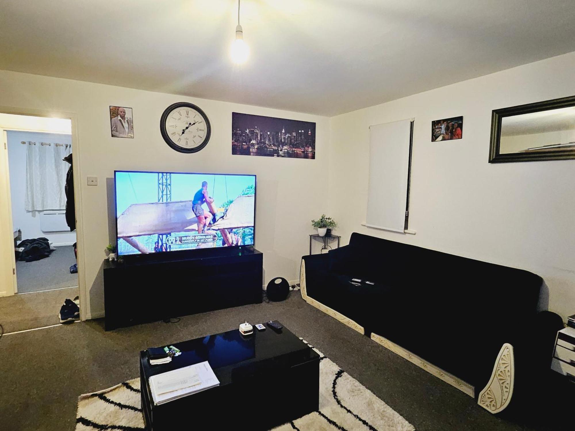 Lovely Fully Furnished One Bed Flat To Let Enfield Exterior foto