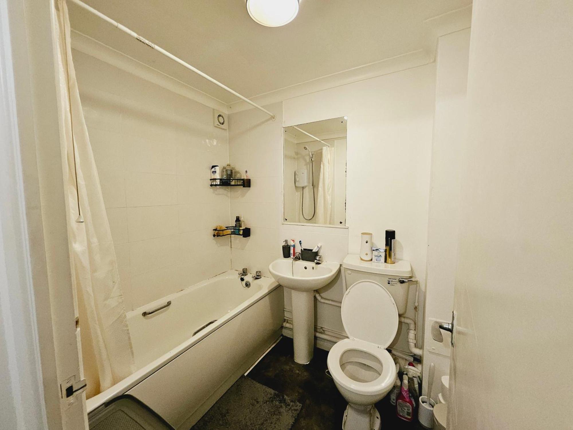 Lovely Fully Furnished One Bed Flat To Let Enfield Exterior foto